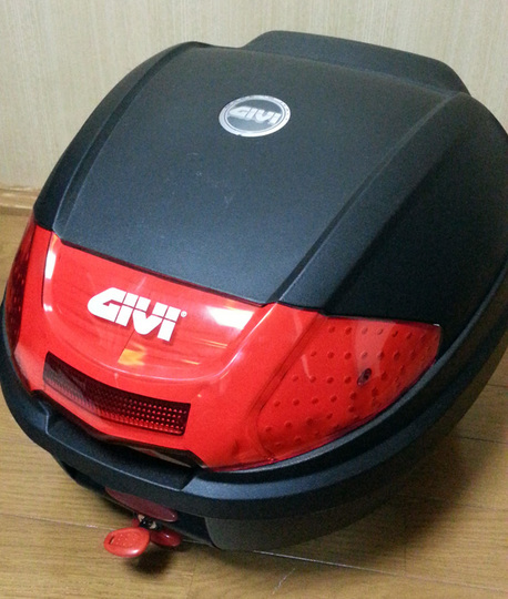 givi01.jpg